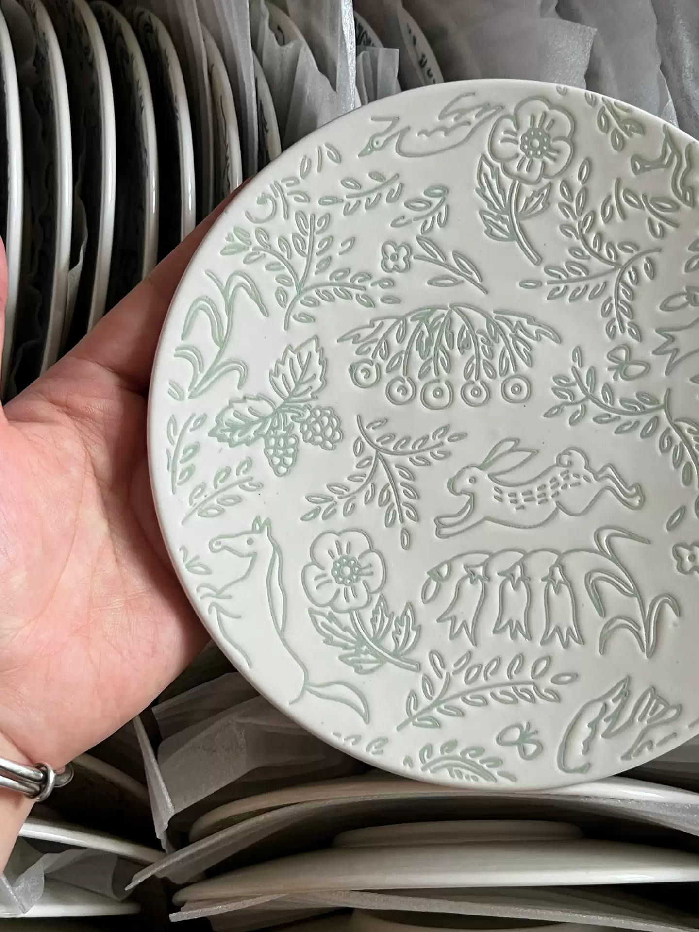 Nordic Forest Relief Ceramic Plate - Botanical Rabbit Tableware