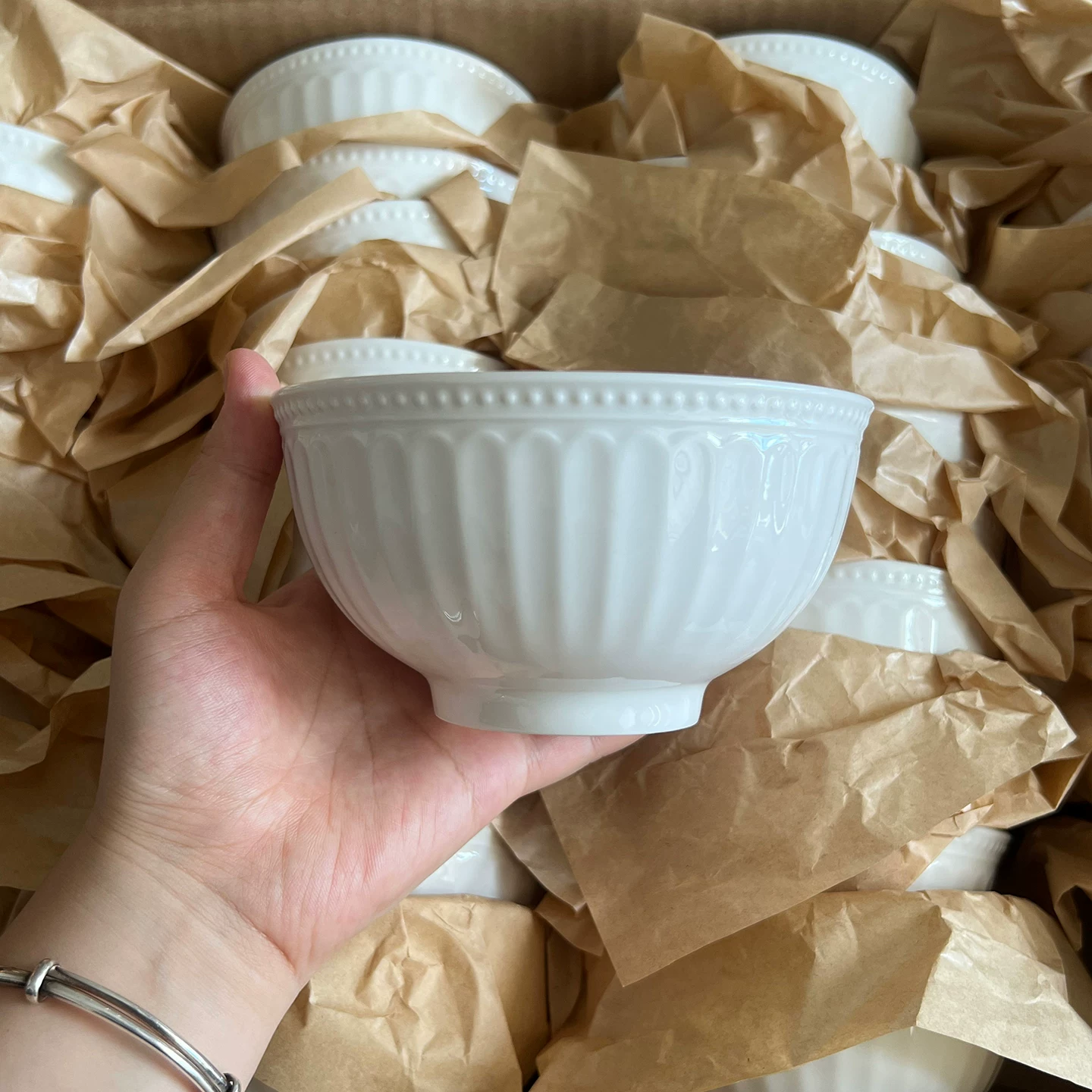 Nordic Beaded Rim Ceramic Bowl - Vintage White Tableware