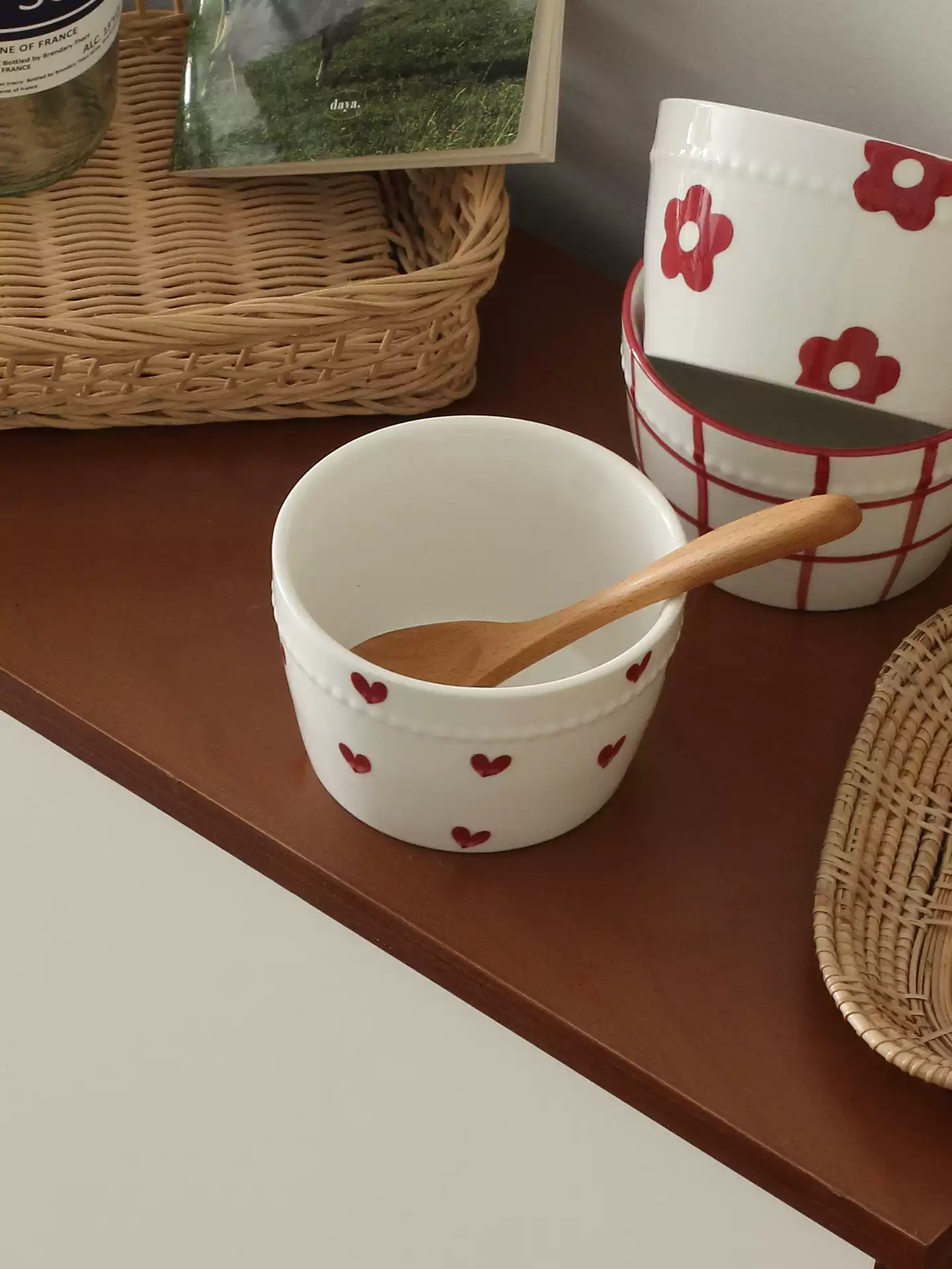 Nordic Red Heart Ceramic Bowl with Wooden Spoon - Sweet Tableware