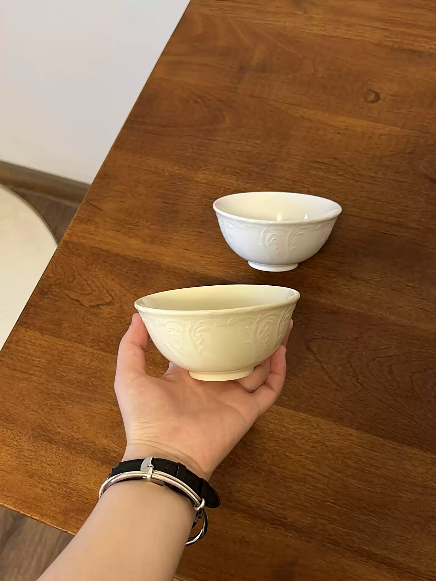 Nordic Floral Relief Ceramic Bowl - Vintage Cream Tableware