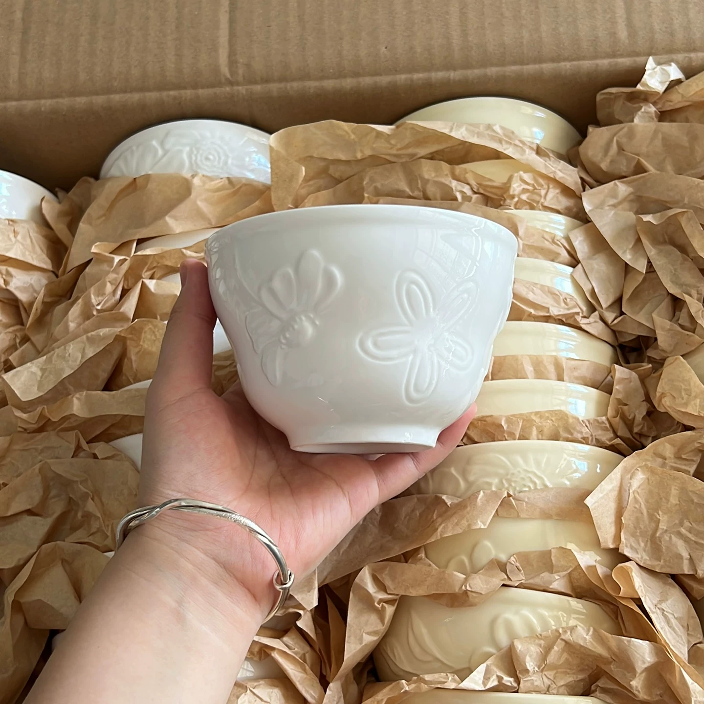 Nordic Embossed Floral Ceramic Bowl - Minimalist White Tableware